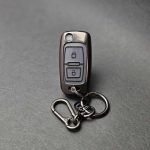 کاور ریموت پژو 405 و پارس کلید تاشو دو دکمه بدون بند دور فلزی وسط چرم - Image 13