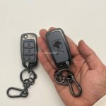 کاور ریموت سمند کلید تاشو سه دکمه دور فلزی وسط چرم - Image 4