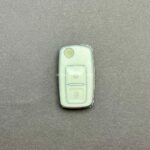 کاور ریموت پژو 405 و پارس دو دکمه کلید تاشو طرح چرم - Image 2