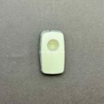 کاور ریموت پژو 405 و پارس دو دکمه کلید تاشو طرح چرم - Image 8