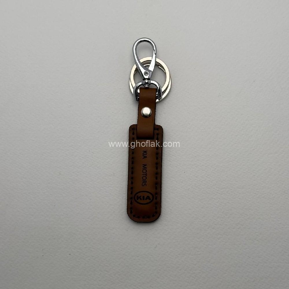 photo_2024-09-27_12-21-30 (2) آویز کلید چرم ماشینی مارک کیا - Image 1