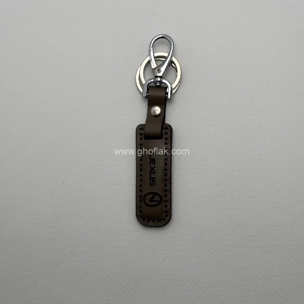 photo_2024-09-27_12-21-32 آویز کلید چرم ماشین مارک لکسوس - Image 1