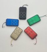 ریموت بلوتوثی ۴۳۳ طرح مکعب رنگی — ریموت کپیشونده ۴۳۳