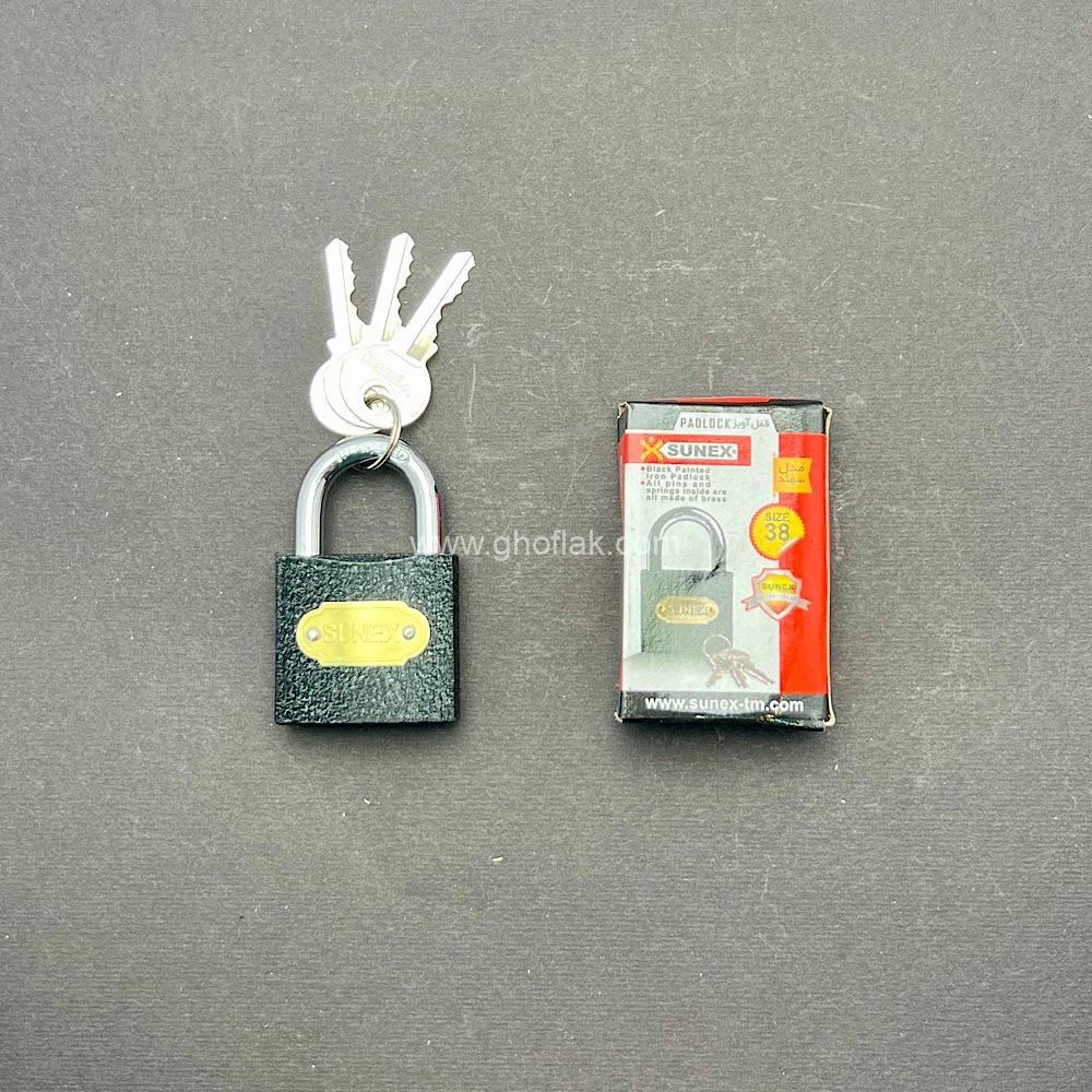 photo_2024-09-15_06-33-15 قفل آویز سانکس سایز 38 | قفل آهنی با سه کلید توپی برنجی - Image 1