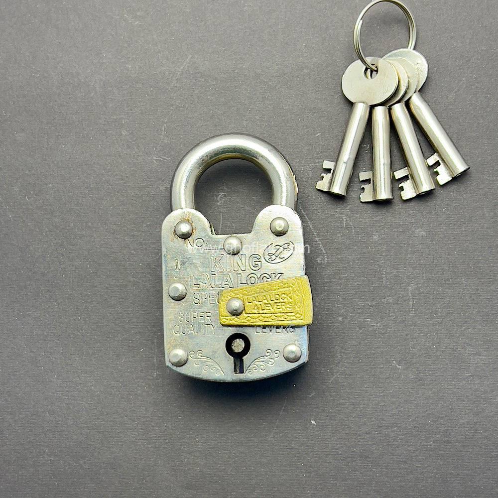 photo_2024-09-15_06-34-13 قفل آویز پاکستانی فولادی سایز ۵۰ | دستساز و ضد برش - Image 1