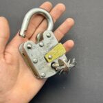 قفل آویز پاکستانی فولادی سایز ۵۰ | دستساز و ضد برش - Image 3