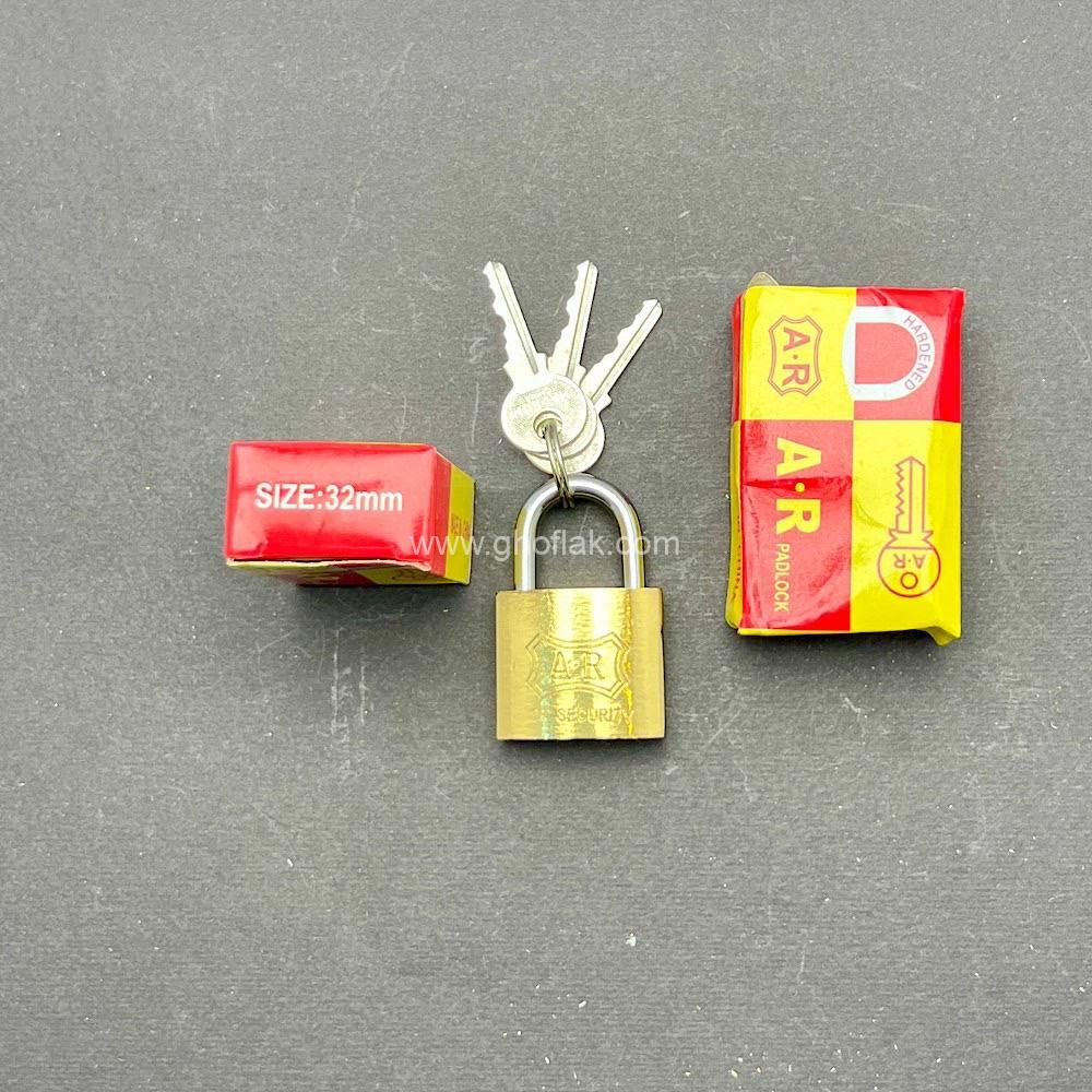 photo_2024-09-15_06-34-46 قفل آویز سربی سایز ۳۲ | ایمن، مقاوم و با کیفیت - Image 1