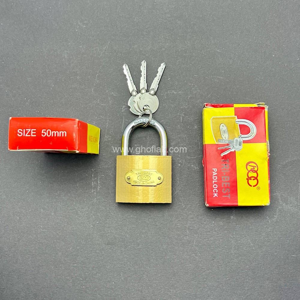 photo_2024-09-15_06-34-51 قفل آویز سربی کلید ۴ پر | مقاوم و ضدضربه - Image 1