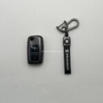 کاور ریموت پژو 405 و پارس دو دکمه کلید تاشو طرح متالیک با بند ست