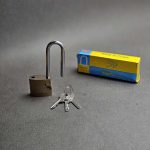 قفل-آویز-دسته-بلند-تافی-سایز-۳۲-04