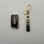 کاور ریموت تویوتا لندکروز و لکسوس ان ایکس طرح براق با بند ست