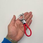 آویز چرم طرح کاز یراق نقره ای - Image 6