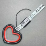 آویز سوریکاوا چراغ دار طرح قلب مشکی - Image 6