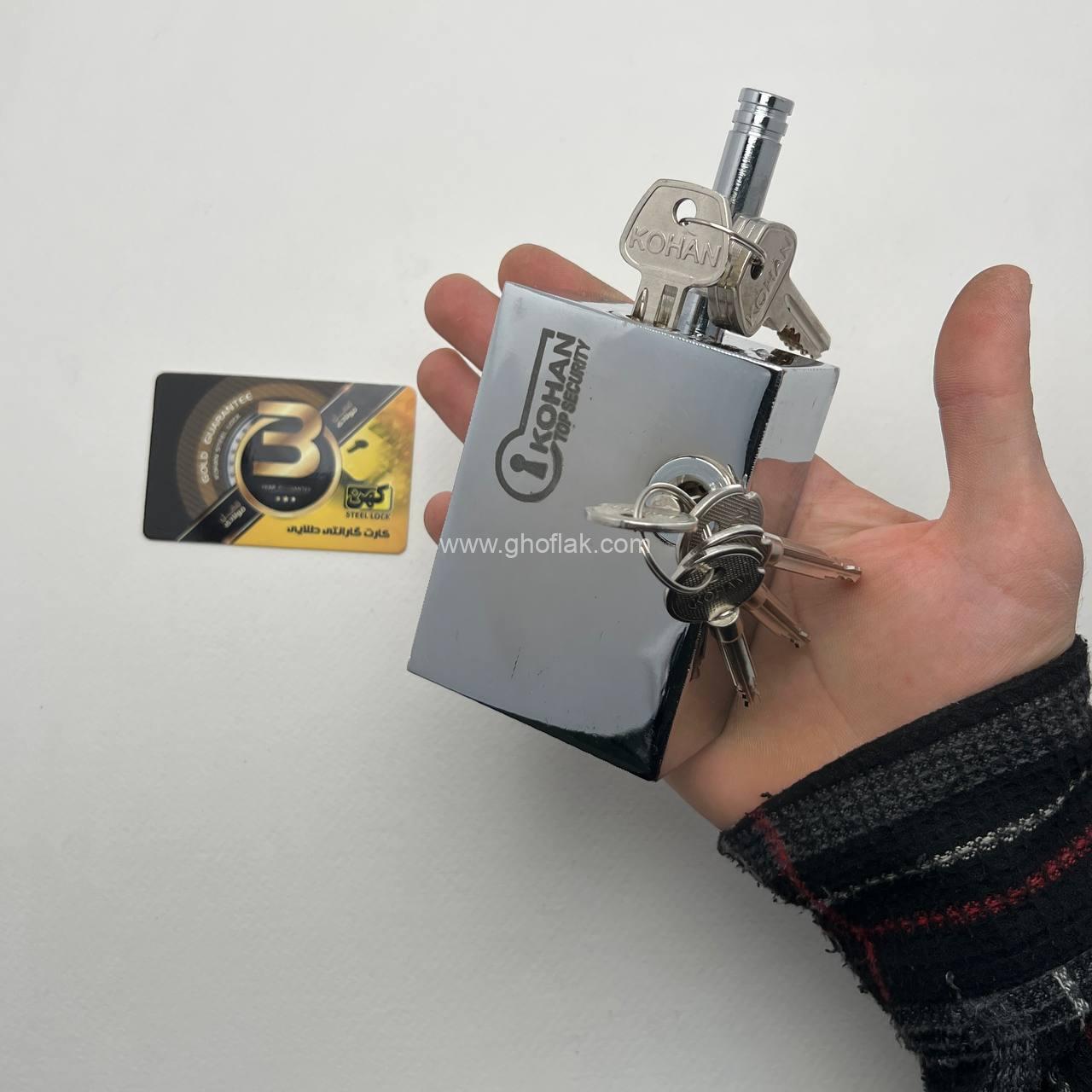 photo_2_2024-12-09_17-01-40 قفل کتابی کهن مدل گارد دار دو کلید دوشیار و 4 پر سایز 95 - Image 1