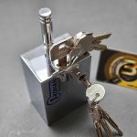 قفل کتابی کهن مدل گارد دار دو کلید دوشیار و 4 پر سایز 95