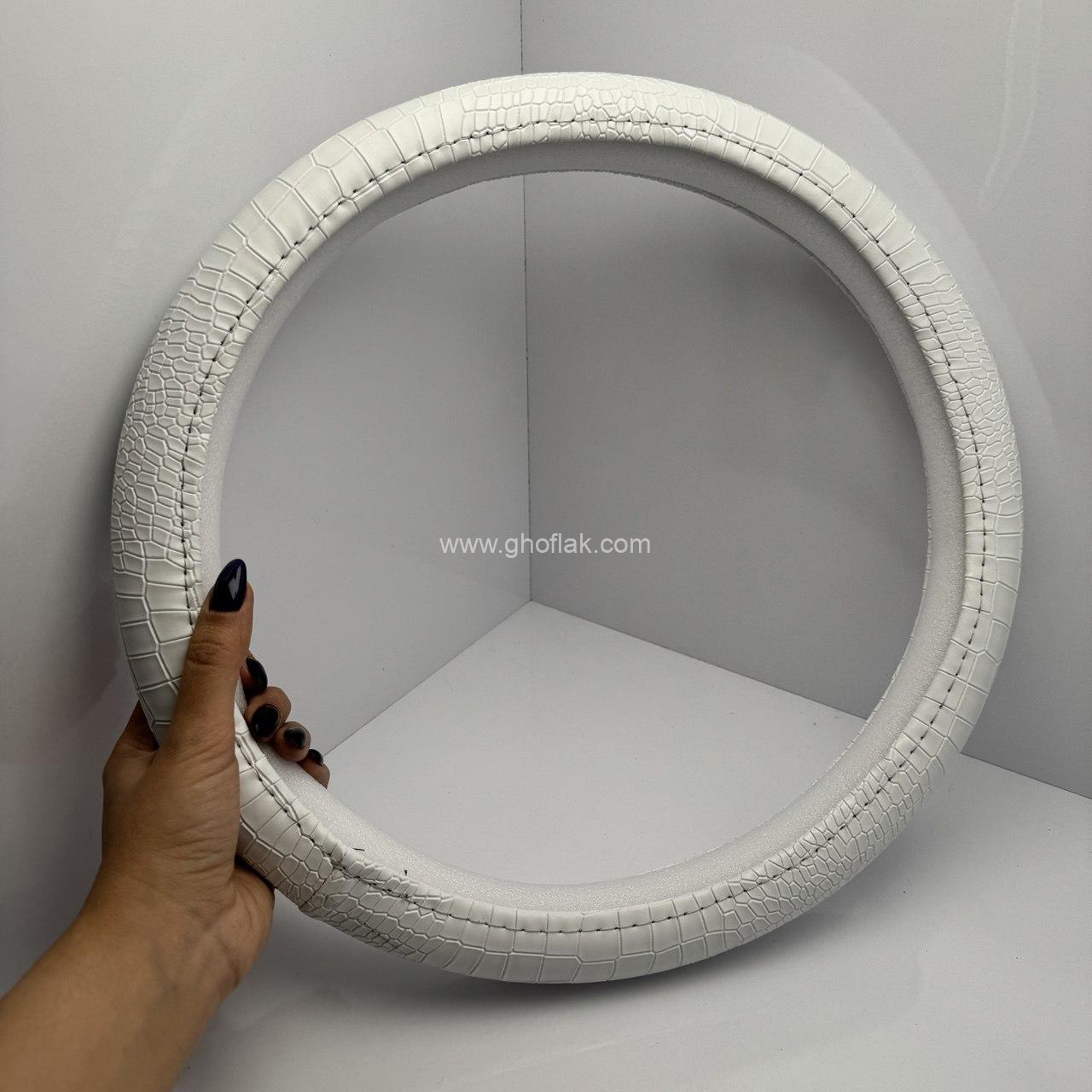 photo_2_2025-02-01_10-10-48 دورفرمانی پوست کروکدیلی - Image 1