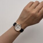 ساعت مچی طرح UNIQE با بند استیل - Image 3