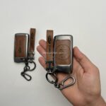 کاور ریموت تیگو 7 ایکس 22پرو دور فلزی وسط چرم - Image 2