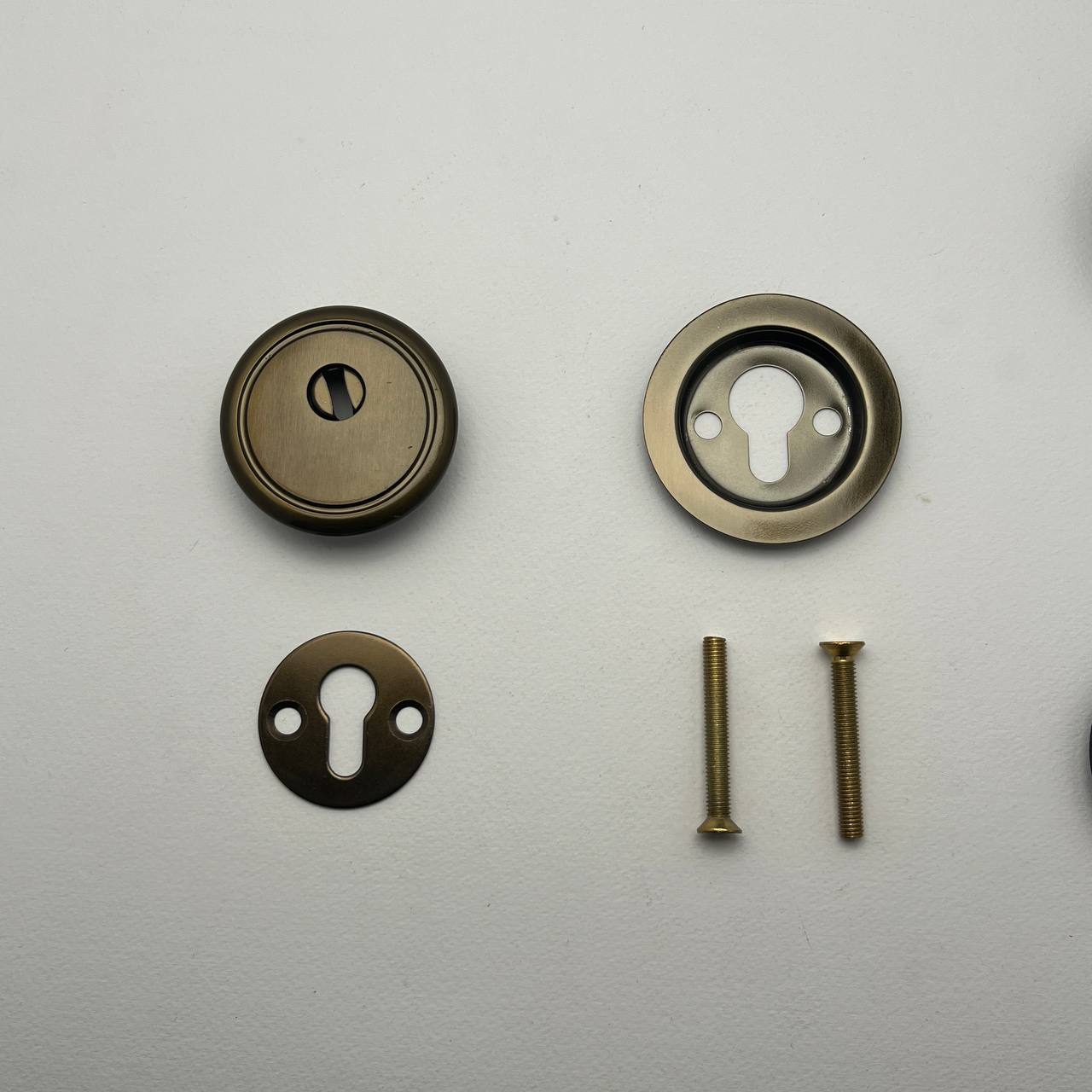 photo_6_2025-04-07_16-02-24 رزت ضد دیلم - Image 1