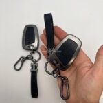 کاور ریموت هیوندایی گرنجور و سانتافه کیلس سه دکمه طرح دورفلزی وسط چرم اعلا - Image 3