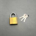 قفل آویز سانمکس دو زبانه سایز ۵۰ – قفل ضد برش و ضد زنگ