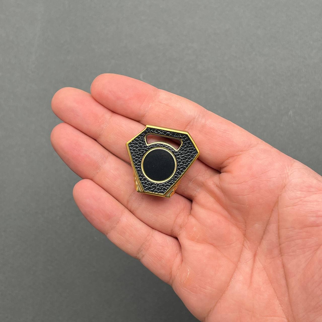 photo_2_2025-05-13_12-37-05 کاور کلید یاماها طرح چرم - Image 1