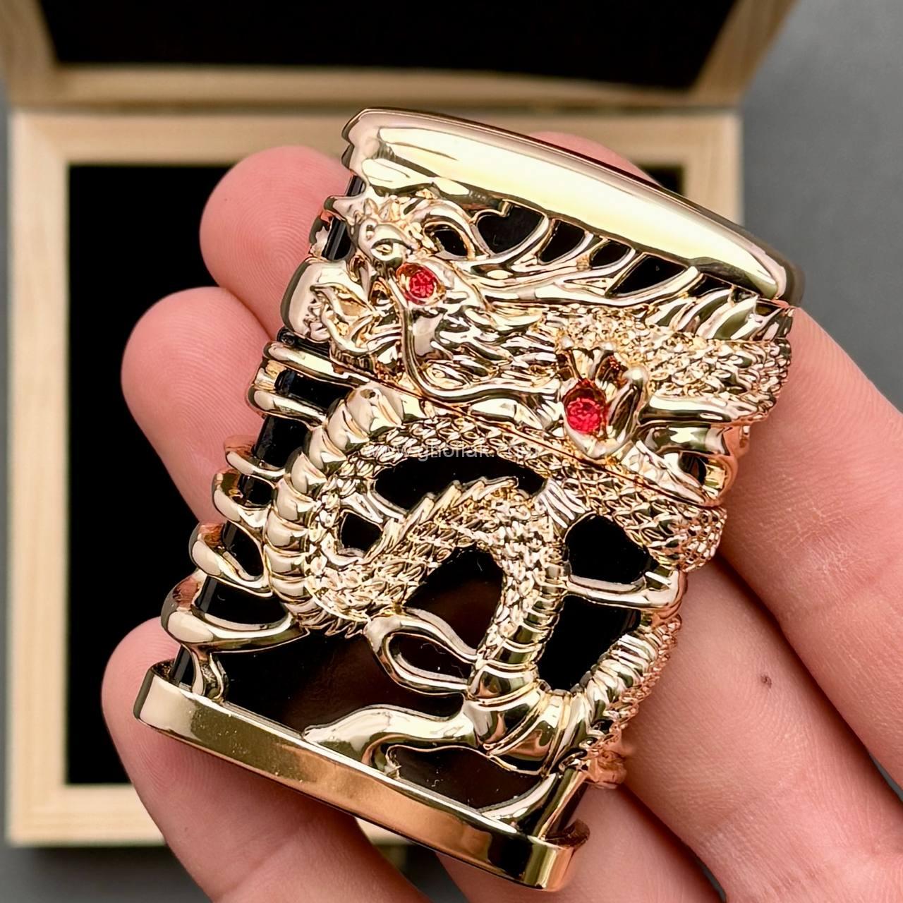 photo_6_2025-05-10_12-22-22 فندک چیف طرح زیپو مدل اژدها - Image 1