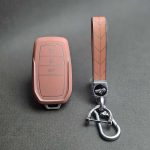 کاور ریموت تویوتا کرولا - هایلوکس - C-HR و لوین هیبریدی سه دکمه طرح چرم با بند ست