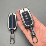 کاور ریموت تویوتا کرولا لوین سی اچ ار هایلوکس هیبریدی چهار دکمه دور فلزی