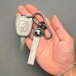 کاور ریموت پژو 206 و 207 و پارس مدل بالا دور فلزی طرح چرم و چوب - Image 7