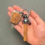 کاور ریموت پژو 206 و 207 و پارس مدل بالا دور فلزی طرح چرم و چوب - Image 8