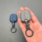 کاور ریموت پژو 206 و 207 و رانا و پارس مدل بالا طرح چرمی وودی