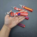 آویز موتور هوندا پرچمی سیلیکونی قرمز - Image 2