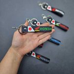 آویز موتور هوندا پرچمی سیلیکونی مشکی - Image 9