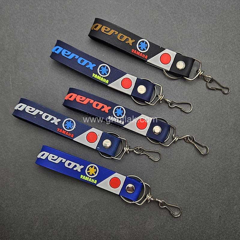 آویز-موتور-یاماها-ایروکس-سیلیکونی-06 آویز موتور یاماها ایروکس سیلیکونی - Image 1