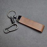 آویز چرم یراق دار