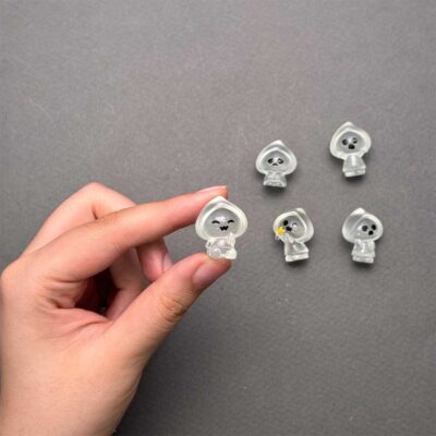 عروسک شب تاب بیبی زامبی