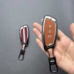 کاور ریموت شاهین کیلس دور فلزی سوشال