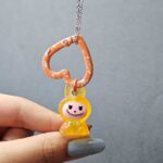 آویز عروسکی لبوبو شب تاب - Image 6