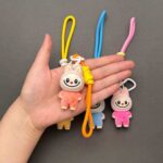 سرکلیدی مخملی لبوبو - Image 2