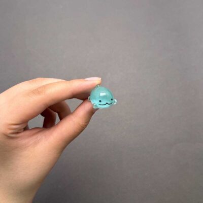 عروسک شب تاب نهنگ