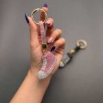 سرکلیدی فول نگین طرح کتونی - Image 3