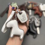 کاور ریموت پژو 206 - 207 - رانا - پارس مدل بالا ست فانتزی با چرم طبیعی