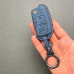 کاور ریموت پژو 405 و پارس تاشو دو دکمه چرمی وودی | محافظ لوکس و بادوام - Image 3