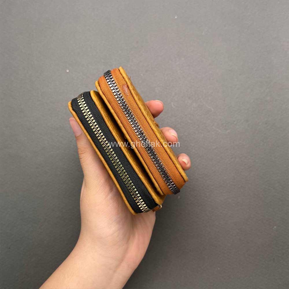 چط3 جاکارتی چرم طرح دار زیپ دار - Image 1