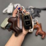 کاور ریموت پژو 405 و پارس دو دکمه ست فانتزی با چرم طبیعی - Image 2