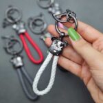 آویز چرم طرح کاز یراق متالیک - Image 7