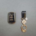 کاور ریموت آریزو و تیگو ریموت کوچک طرح براق با بند ست نگین دار