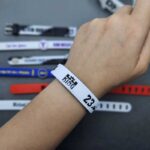 دست بند بسکتبال پلاستیکی طرح بازیکنان NBA - Image 16