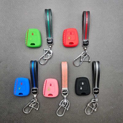 کاور ریموت پژو 206 – 207 – پارس مدل بالا – رانا سیلیکونی با بند طرح چرم